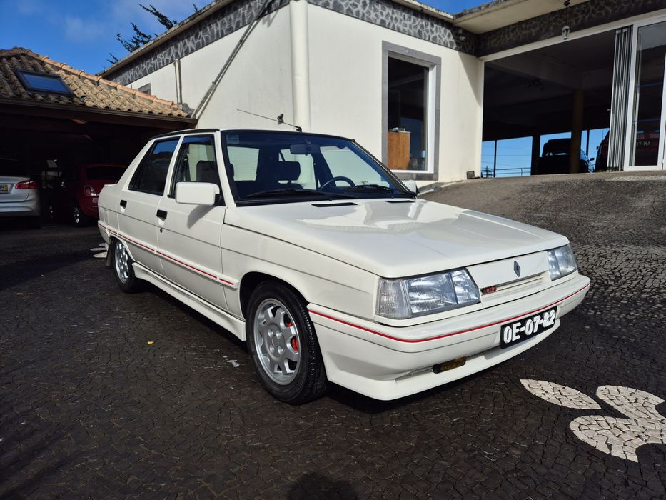 Renault  9 turbo