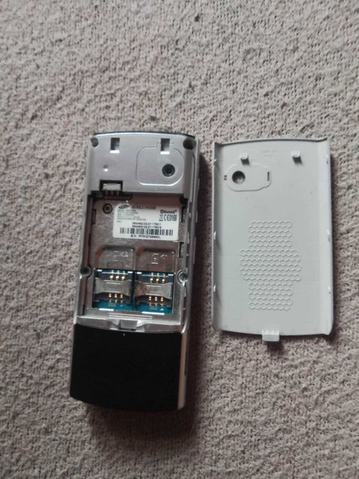 kolekcjonerki telefon  samsung sgh-d780 rzadki model