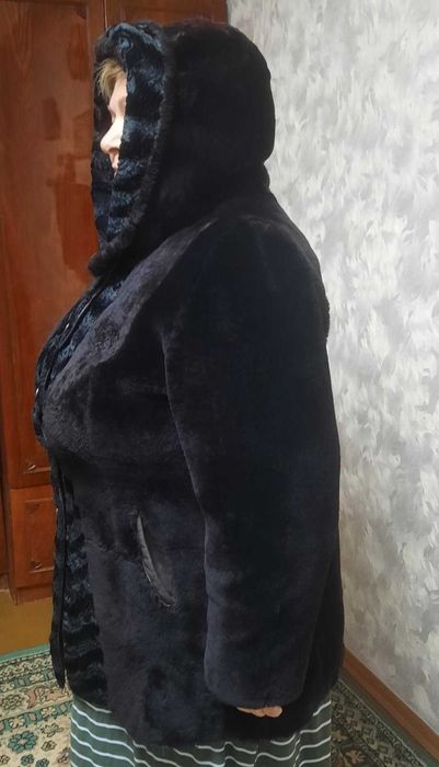 Мутонова шубка з капюшоном "Alvieri Armani By ISIN"