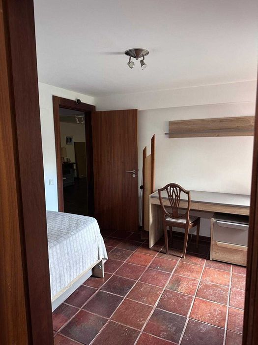 SUITE c/ WC PRIVADO em Caxias/Paço-de-Arcos/QtaMoura - €550