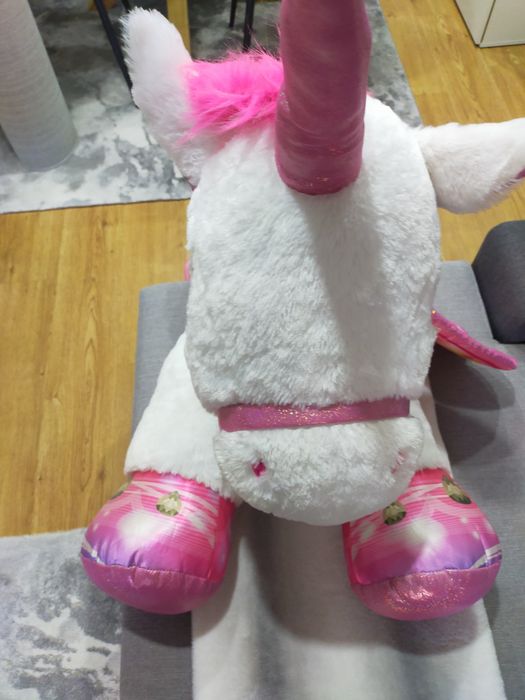 Unicórnio peluche