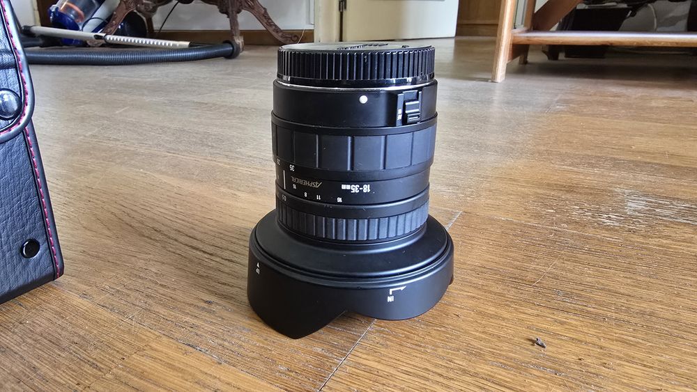 Sigma AF 18-35mm f/3.5-4.5 Aspherical