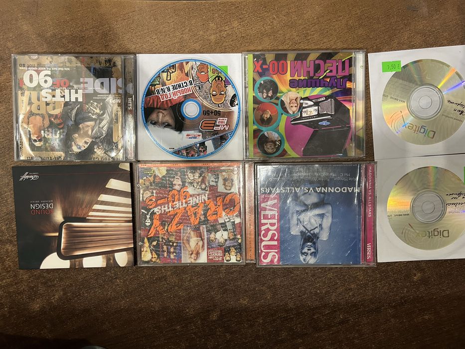 CD диски музикальні