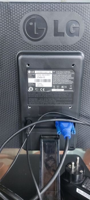 Монитор б/у  рабочий