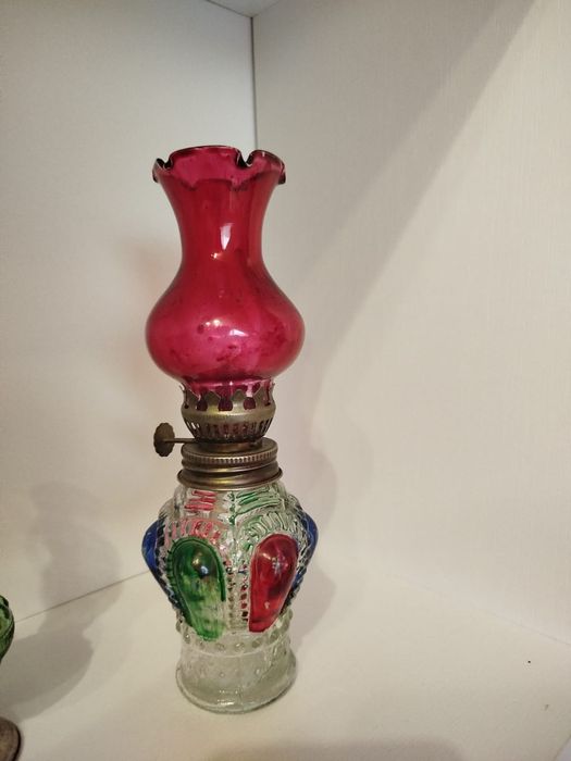 Вінтажні міні гасові лампи.