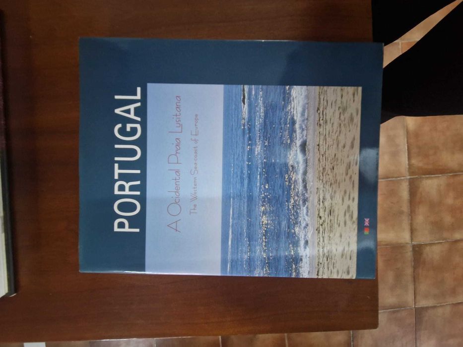 Livro Portugal a Ocidental praia lusitana