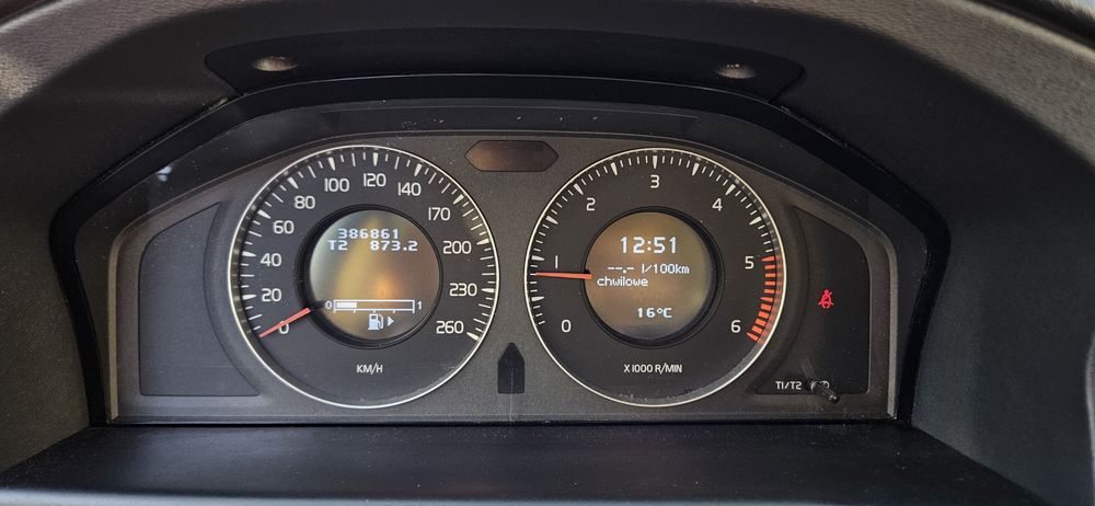 Volvo V70 2.0 Diesel | 2010 | Bezwypadkowy | Bogate wyposażenie | Zadb