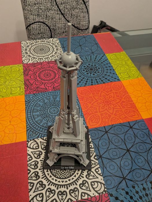 LEGO Architecture tour Eiffel