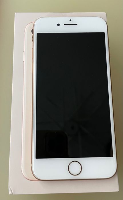 iPhone 8 Gold, 64 GB бу+чохол