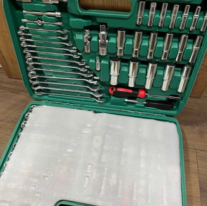 Набір ручних інструментів на 216 предметів для ремонту