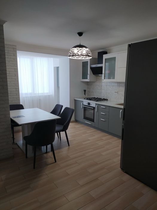Продається 3к.квартира, вулиця Вербицького