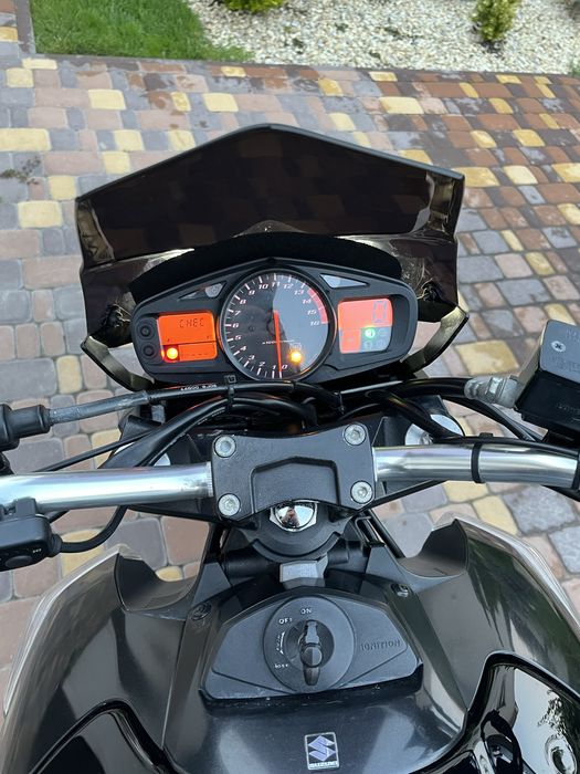 Продам Suzuki GSR 400