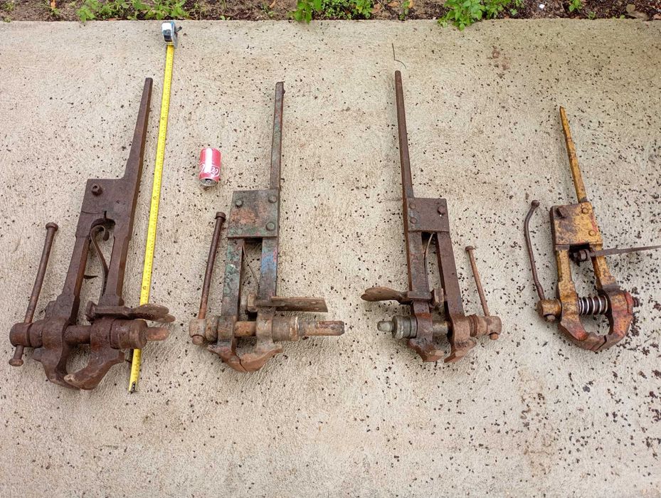 Lote 4 Grandes Torno de Ferreiro Antigo com Haste