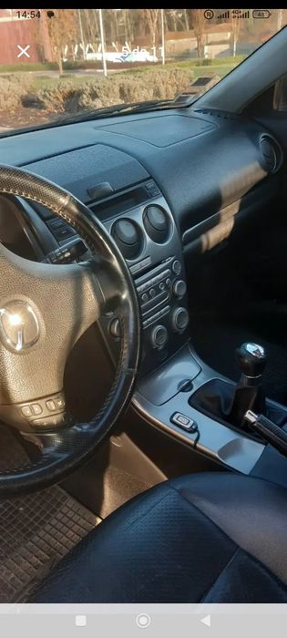 Mazda 6 2005 2.0 gasóleo teto solar