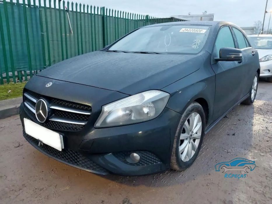Mercedes-Benz Class A W176 A180 1.5 CDi 2012 a 2015 Para Peças