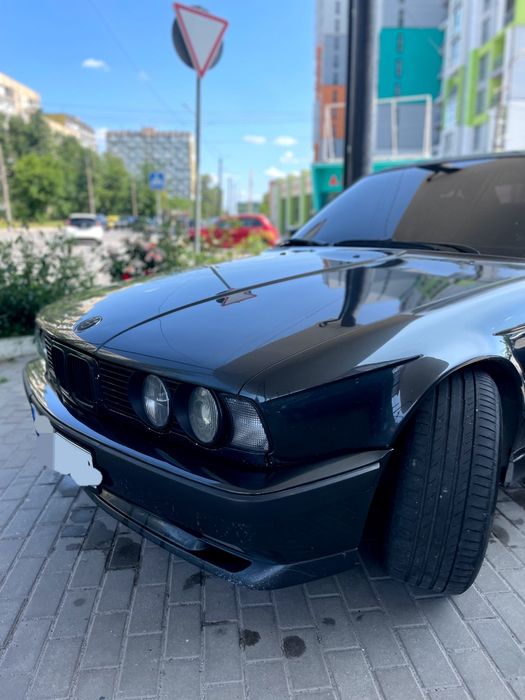 Продам. BMW E34,
