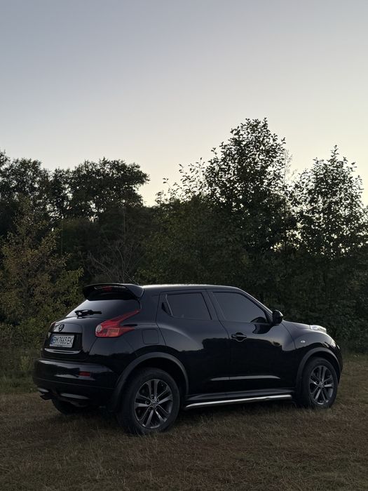 Продам/обменяю Nissan Juke. 4х4Полный привод. 1.6 турбо