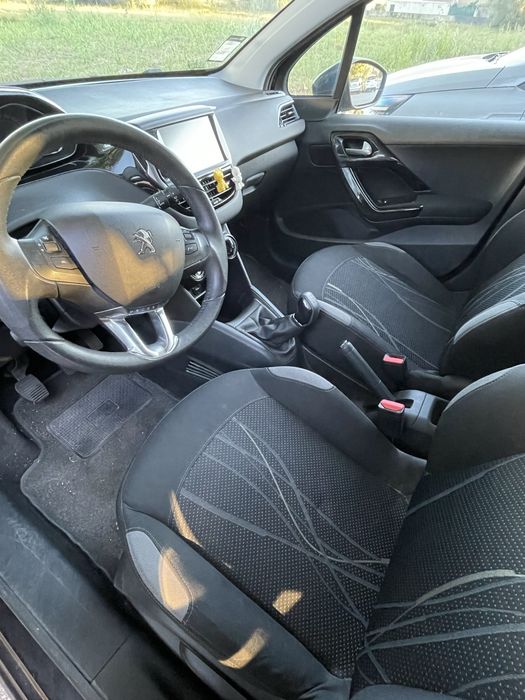 Peugeot 208 1.2 Vti