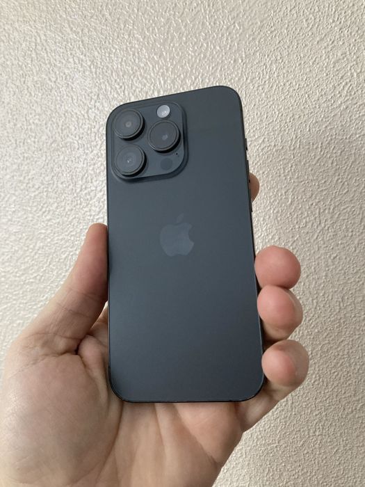 Iphone 15 pro ідеальний стан