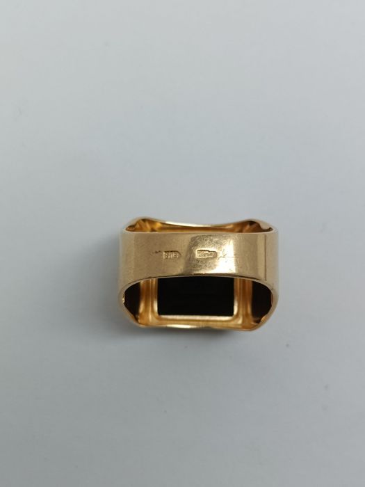 Печатка золотая 583*