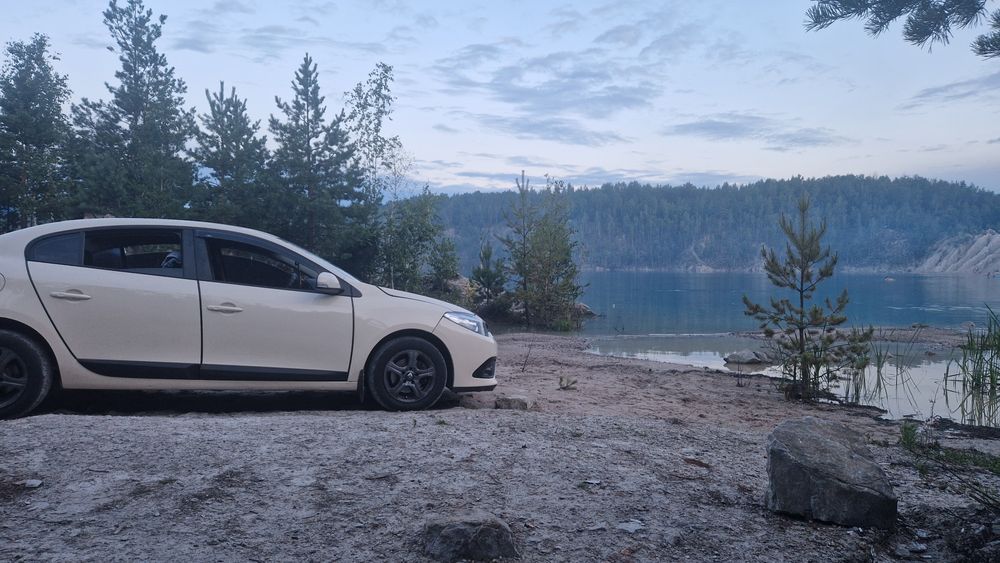 Продам Рено флюенс