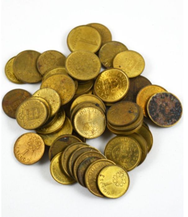 50 Moedas de 1 Escudo da Republica Portuguesa