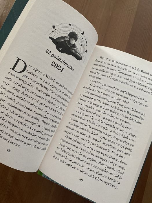 Emilia Kiereś Szkatułka Kwadrans