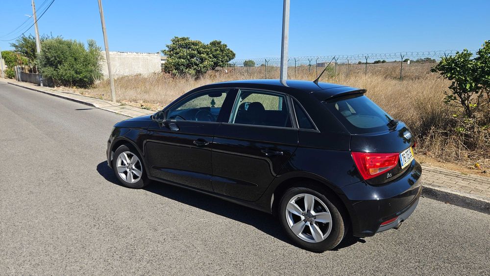 Audi A1 Sportback — photo 2