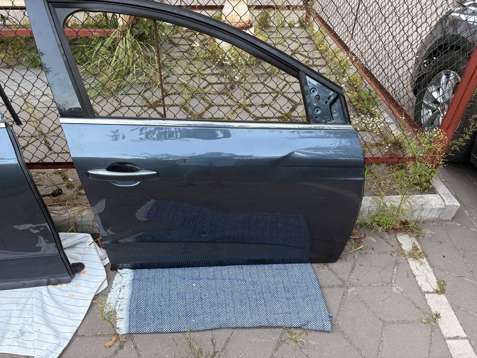 Дверка передня права рено меган 4 універсал