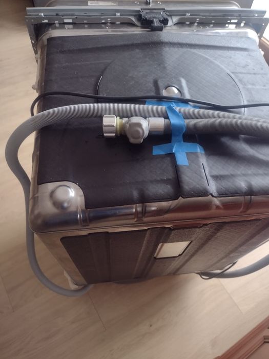 zmywarka hisense uszkodzona