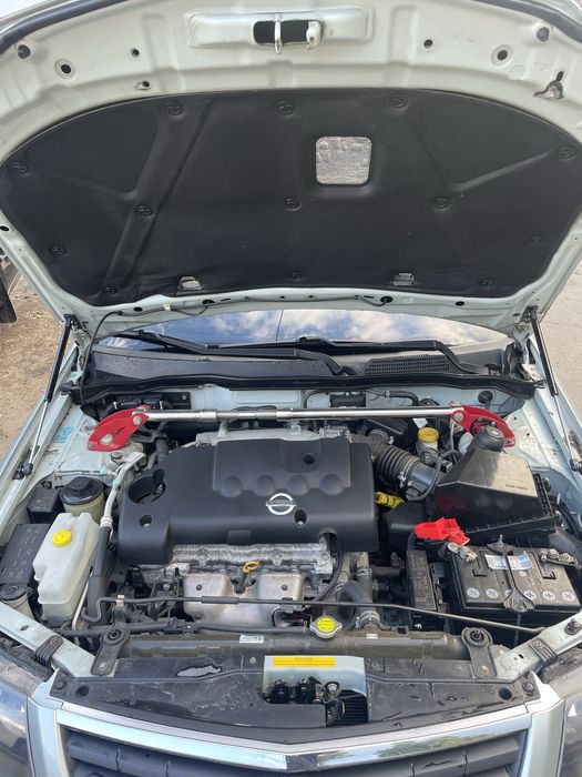 Продаю Nissan Almera