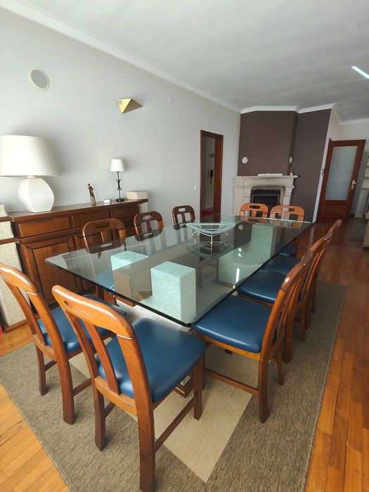 MESA JANTAR + 10 cadeiras