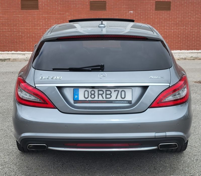 MERCEDES BENZ CLS 500 AMG V8 Biturbo exclusivo em Portugal