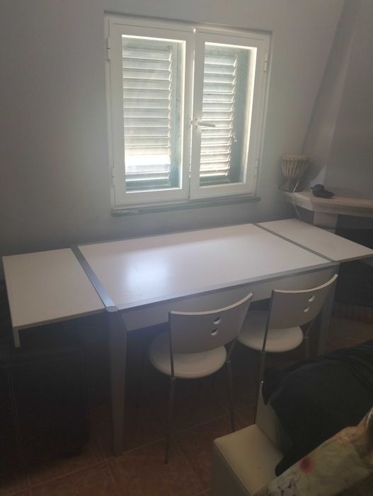 Mesa extensível casa de jantar ou cozinha conjunto 4 cadeiras