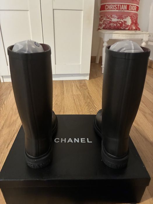 CHANEL botas para chuva
