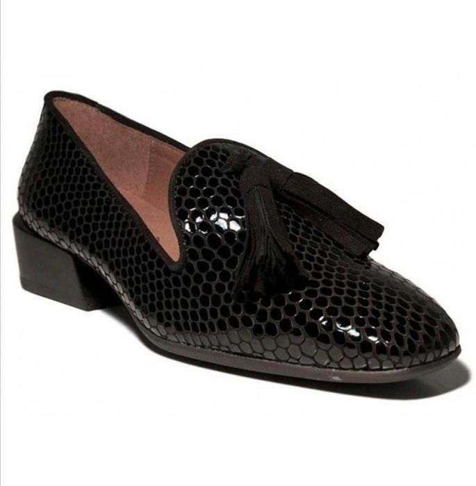 Кожаные туфли Wonders 38 размера Испания