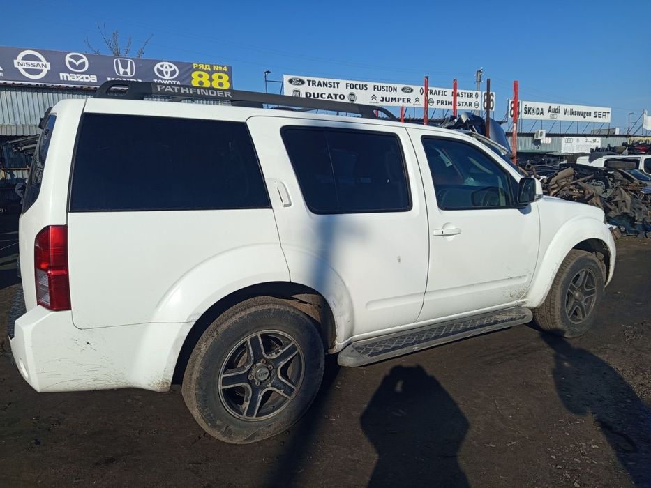 Разборка шрот запчастини nissan navara d40 pathfinder R51
