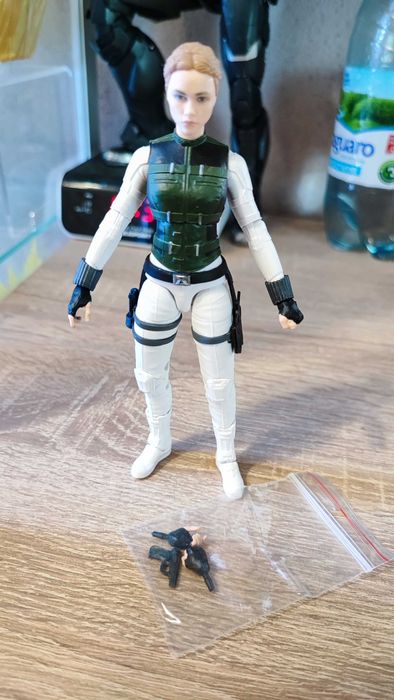 Marvel Legends Yelena (Crimson Dynamo BAF)