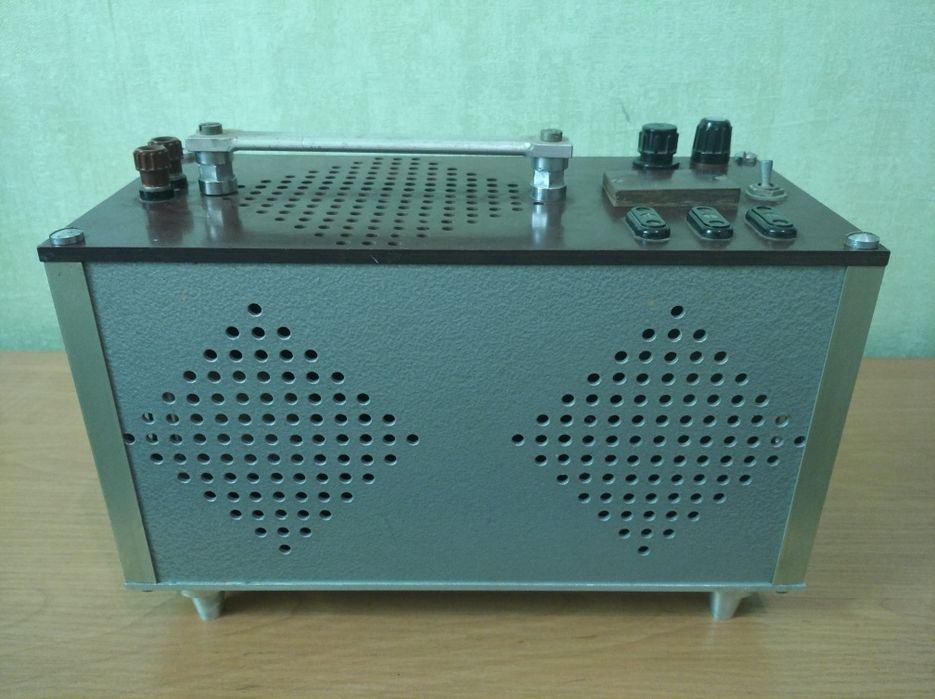 Стабилизатор напряжения времен  ссср