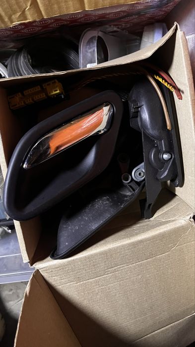 Елементи салону бмв е39