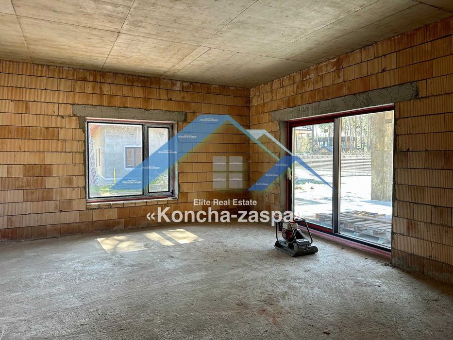 Конча Заспа, Плюты, продажа нового дома