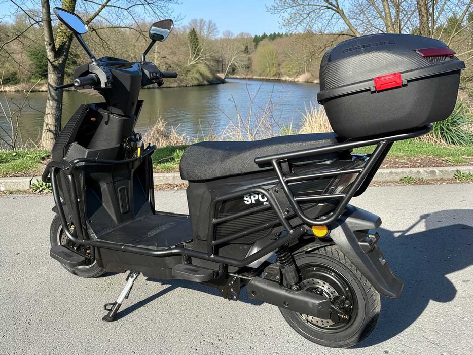 Електроскутер Oscar Sport GT-21 2500W 72V 30Ah LiFePO4 двомісний електробайк