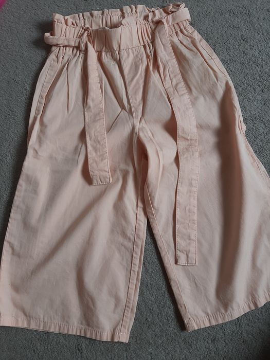 Szerokie, modne eleganckie spodnie 3/4, 8-9 lat