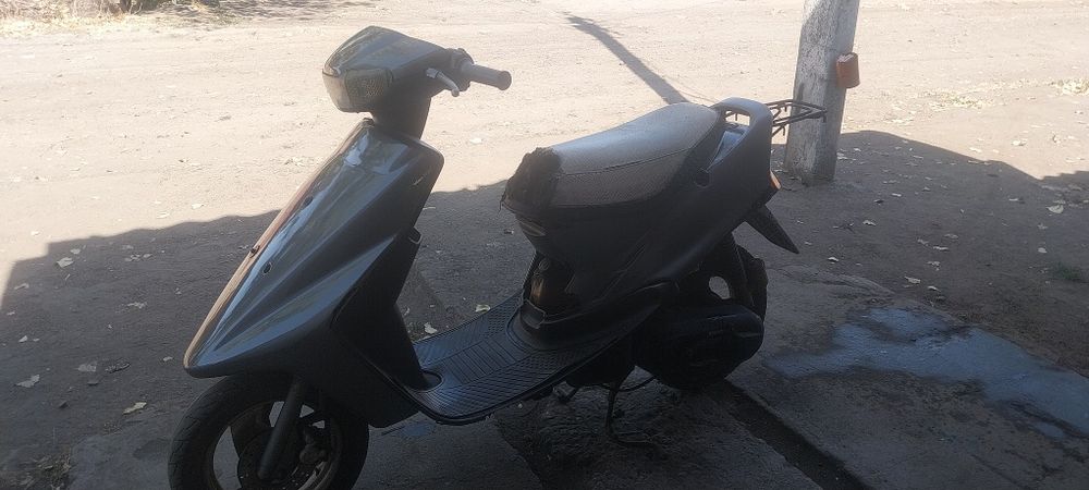 Продаю мопед ямаха джог