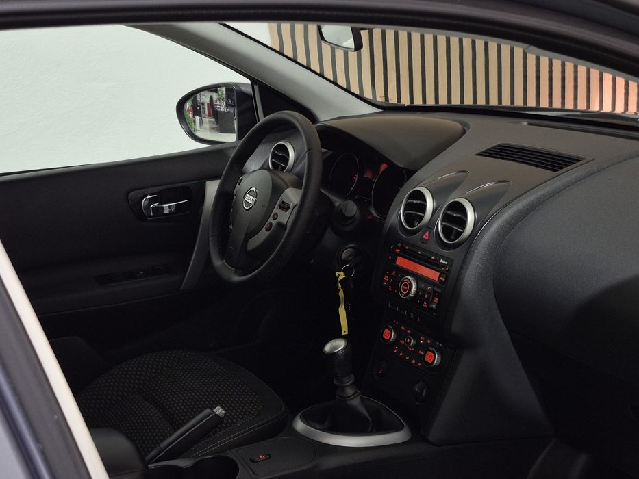 Nissan Qashqai — fotografia 8