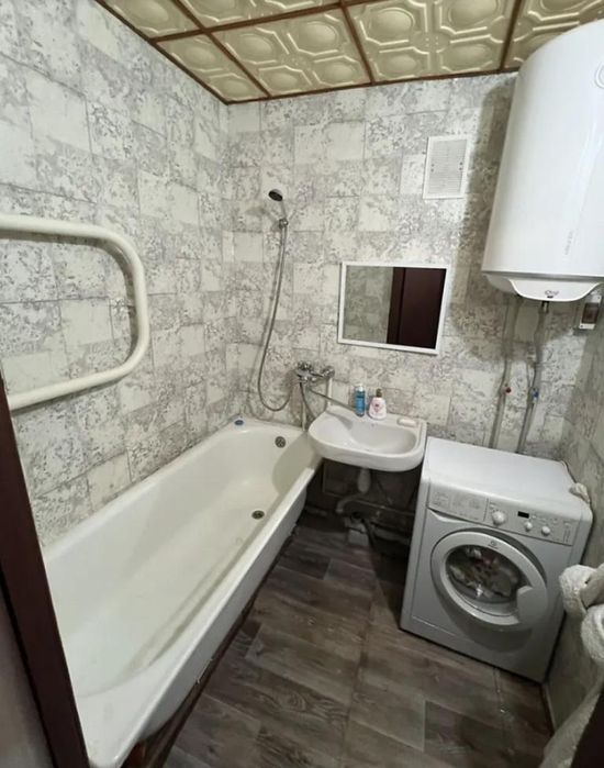 Продам 2-комн квартиру в районе 20-Летия Победы ул.