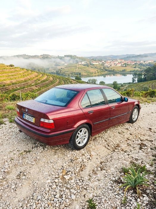 Vendo BMW e36 325 tds