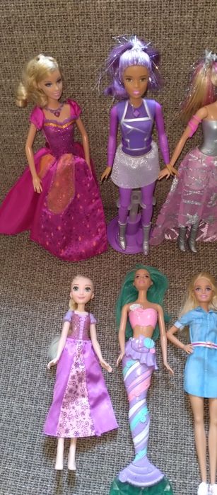 Diversas Barbie e Ken