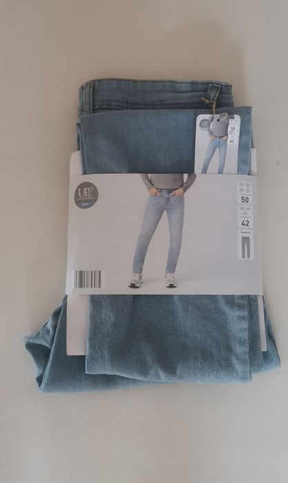Spodnie jeansy męskie niebieskie roz 50 EU