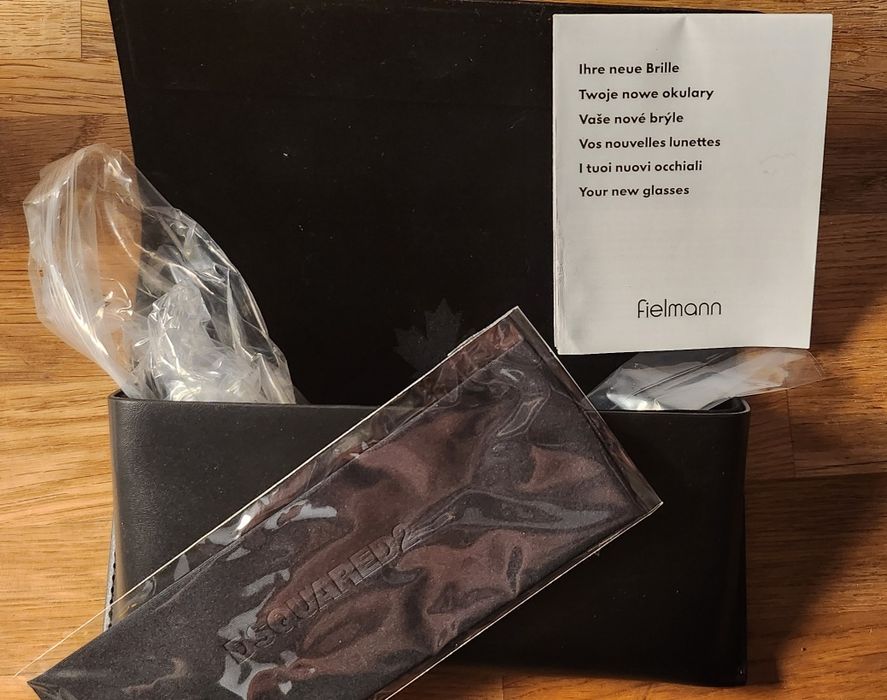 Dsquared oryginalny nowy futerał